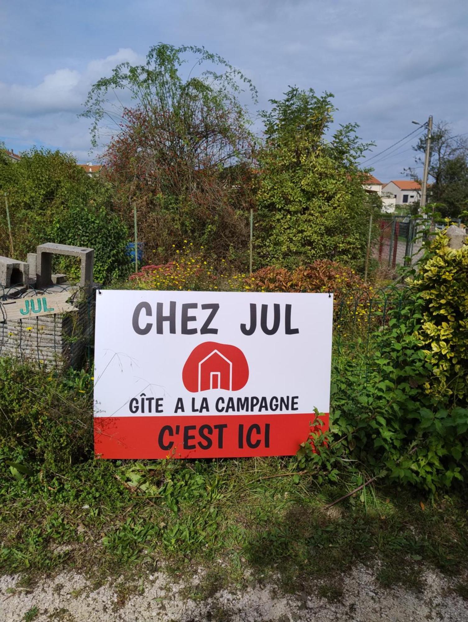Hotel Chez Jul Bulligny Exterior foto